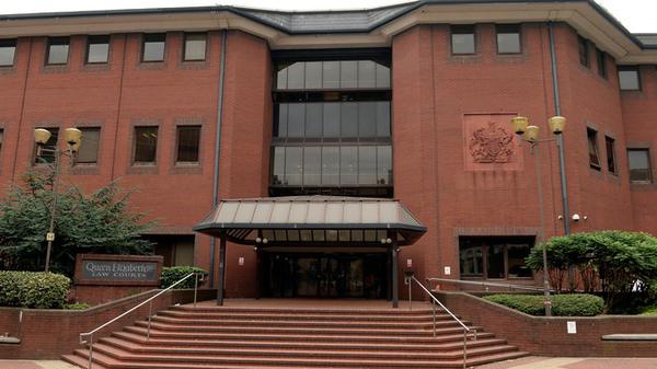 picture of the court or tribunal building
