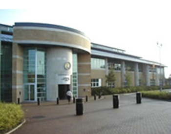 picture of the court or tribunal building