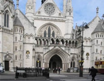 picture of the court or tribunal building
