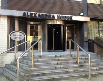 picture of the court or tribunal building