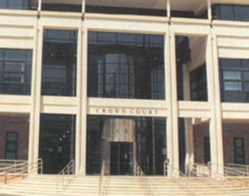 picture of the court or tribunal building