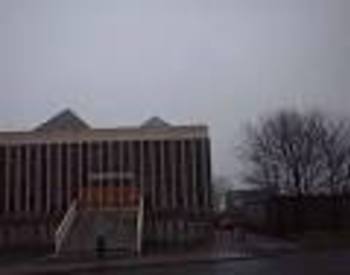 picture of the court or tribunal building