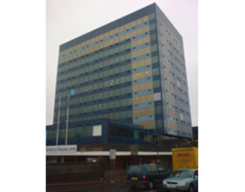 picture of the court or tribunal building
