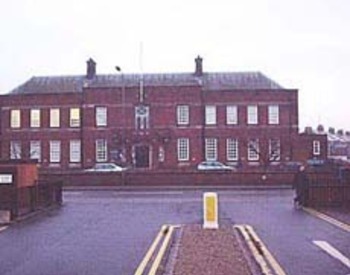 picture of the court or tribunal building