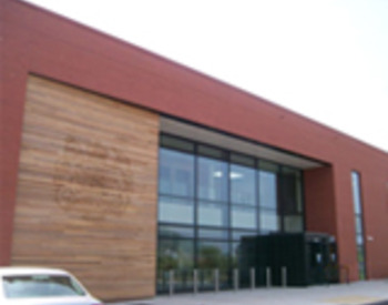 picture of the court or tribunal building
