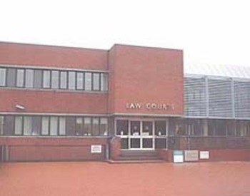 picture of the court or tribunal building