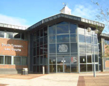 picture of the court or tribunal building
